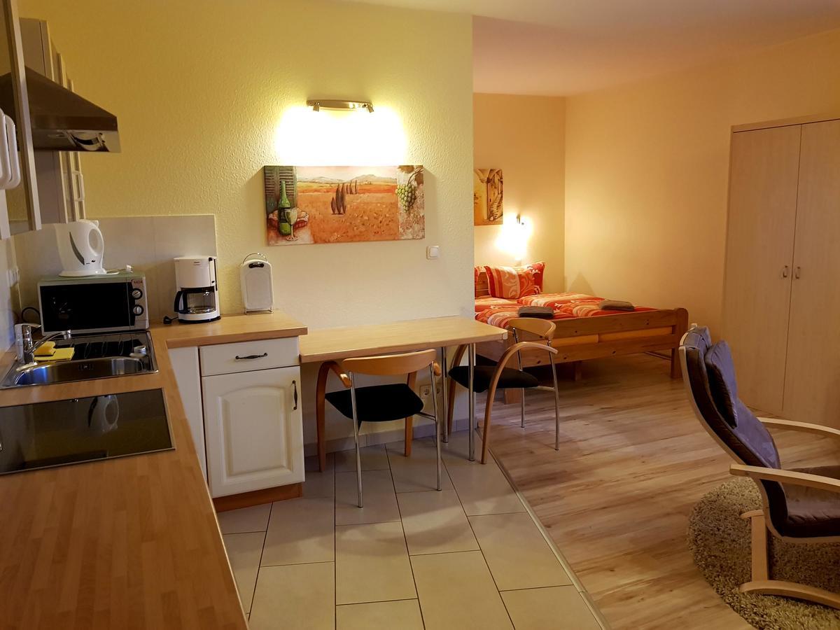 Flensburg Ferienwohnungen Apartment 1 Buitenkant foto