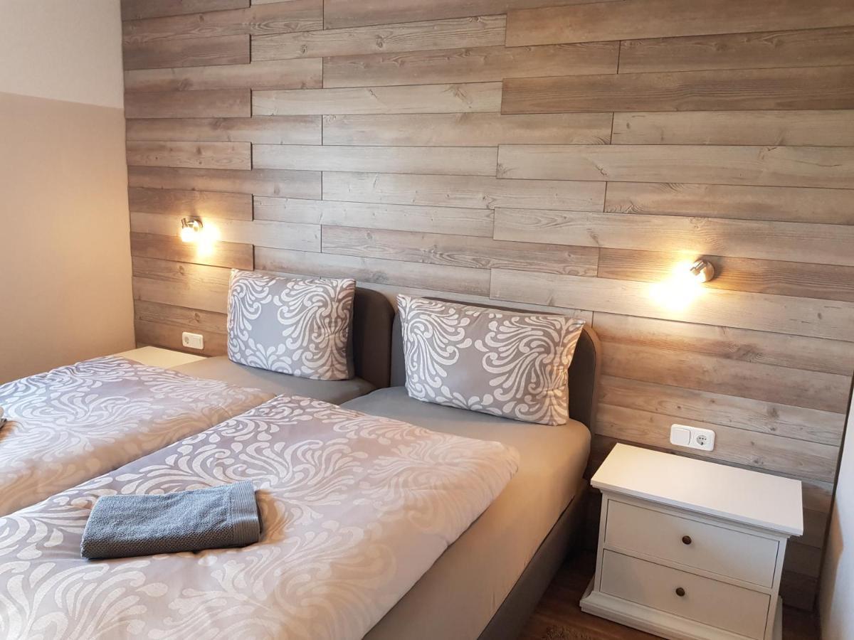 Flensburg Ferienwohnungen Apartment 1 Buitenkant foto